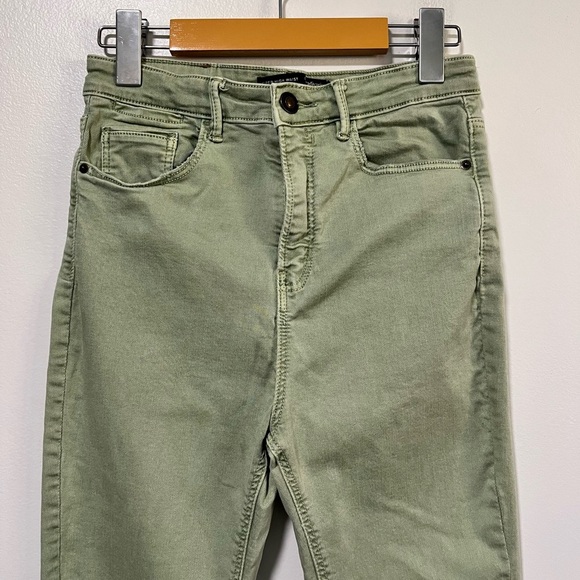 Stradivarius Super High Waist Skinny Jeans Green EUR 38 / US 6 - Picture 7 of 8